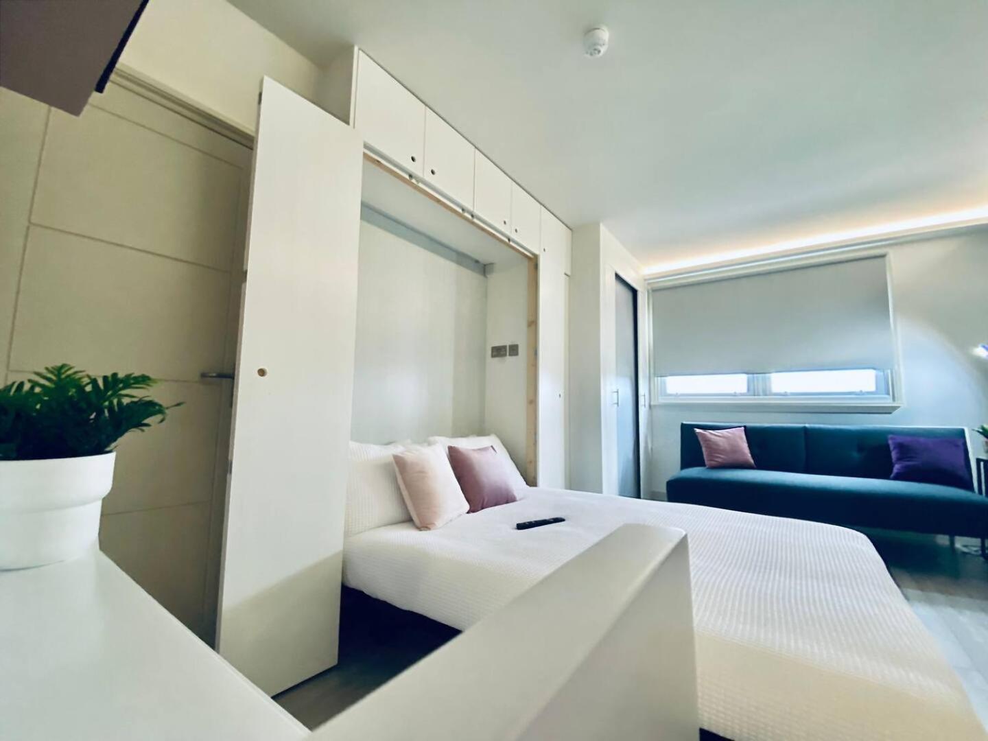 Apt 12 Luxury Living Chic Studio Steps From Beach Brighton Екстер'єр фото