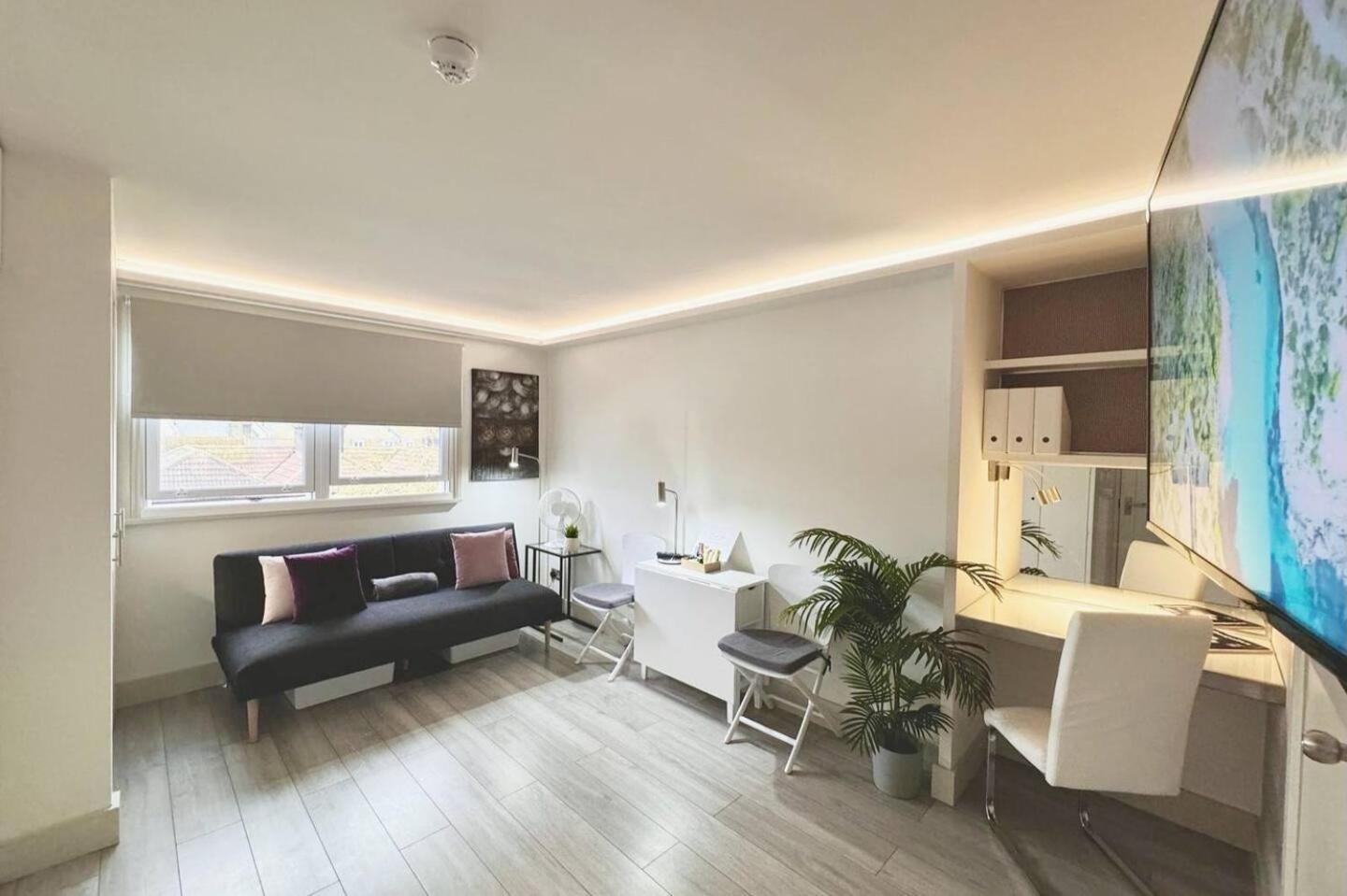 Apt 12 Luxury Living Chic Studio Steps From Beach Brighton Екстер'єр фото