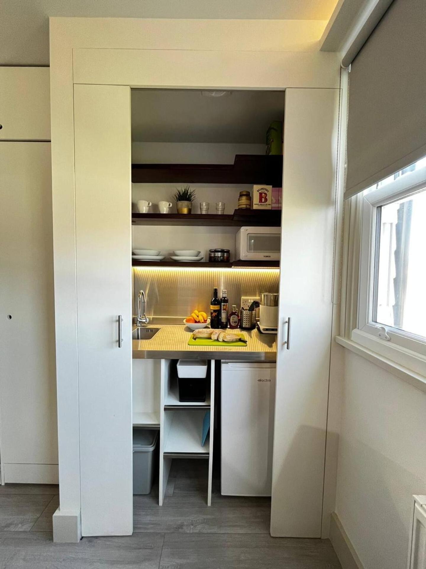 Apt 12 Luxury Living Chic Studio Steps From Beach Brighton Екстер'єр фото